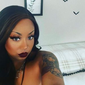 Meet your Posher, Jade